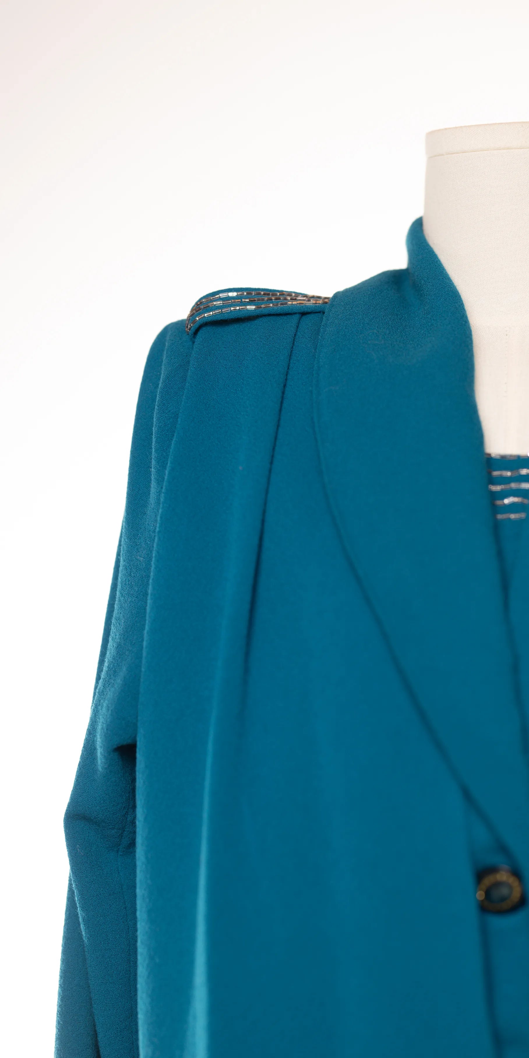 Deux piece din lana crep - Rochie si pardesiu