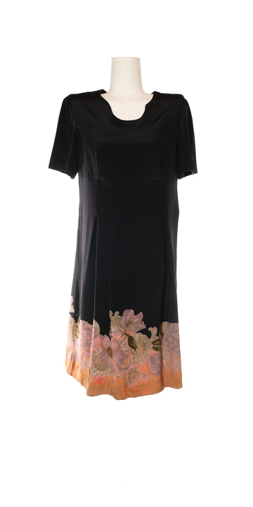 Rochie handmade fina cu detalii aurii