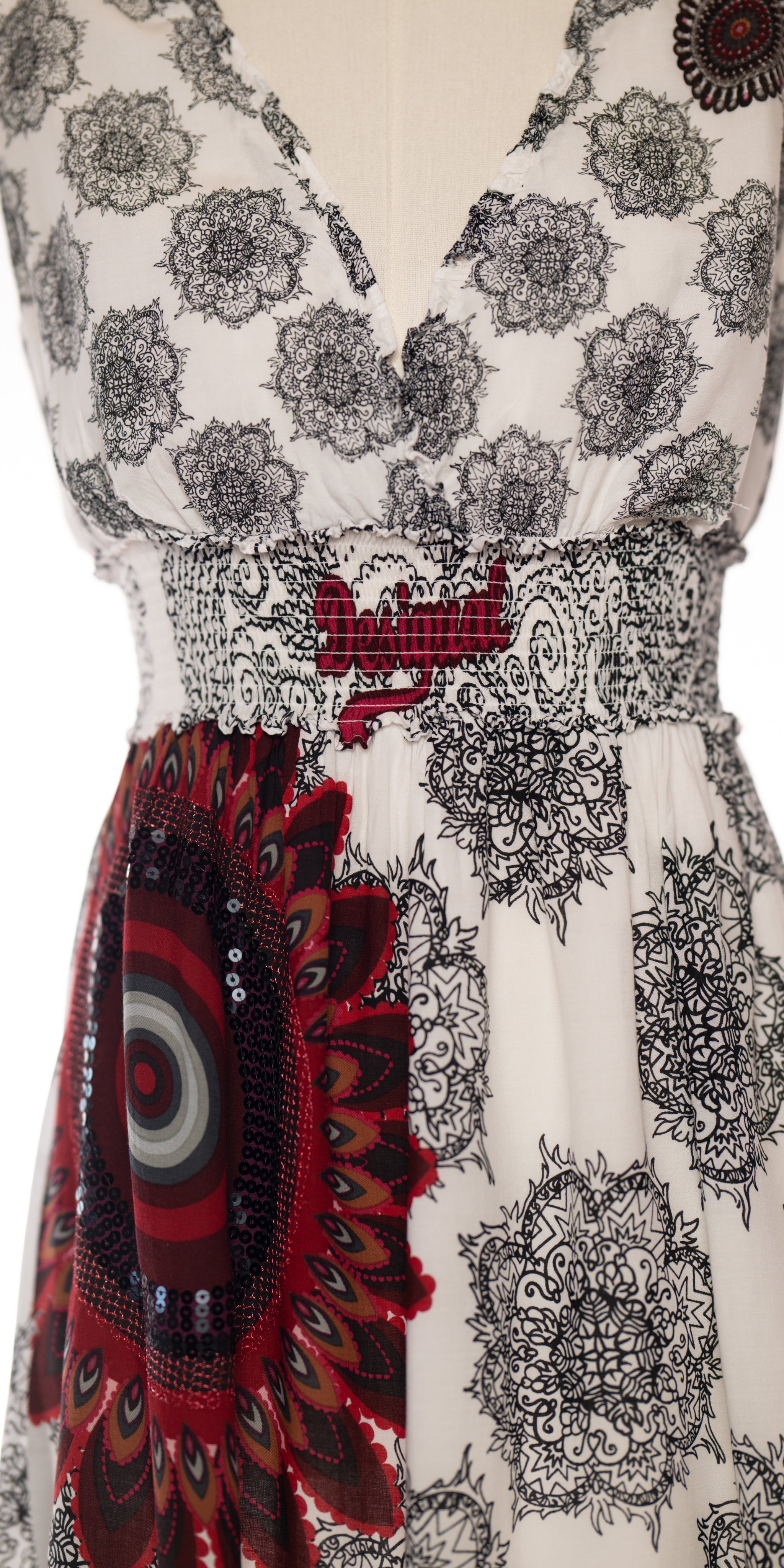 Rochie cu detalii - Desigual