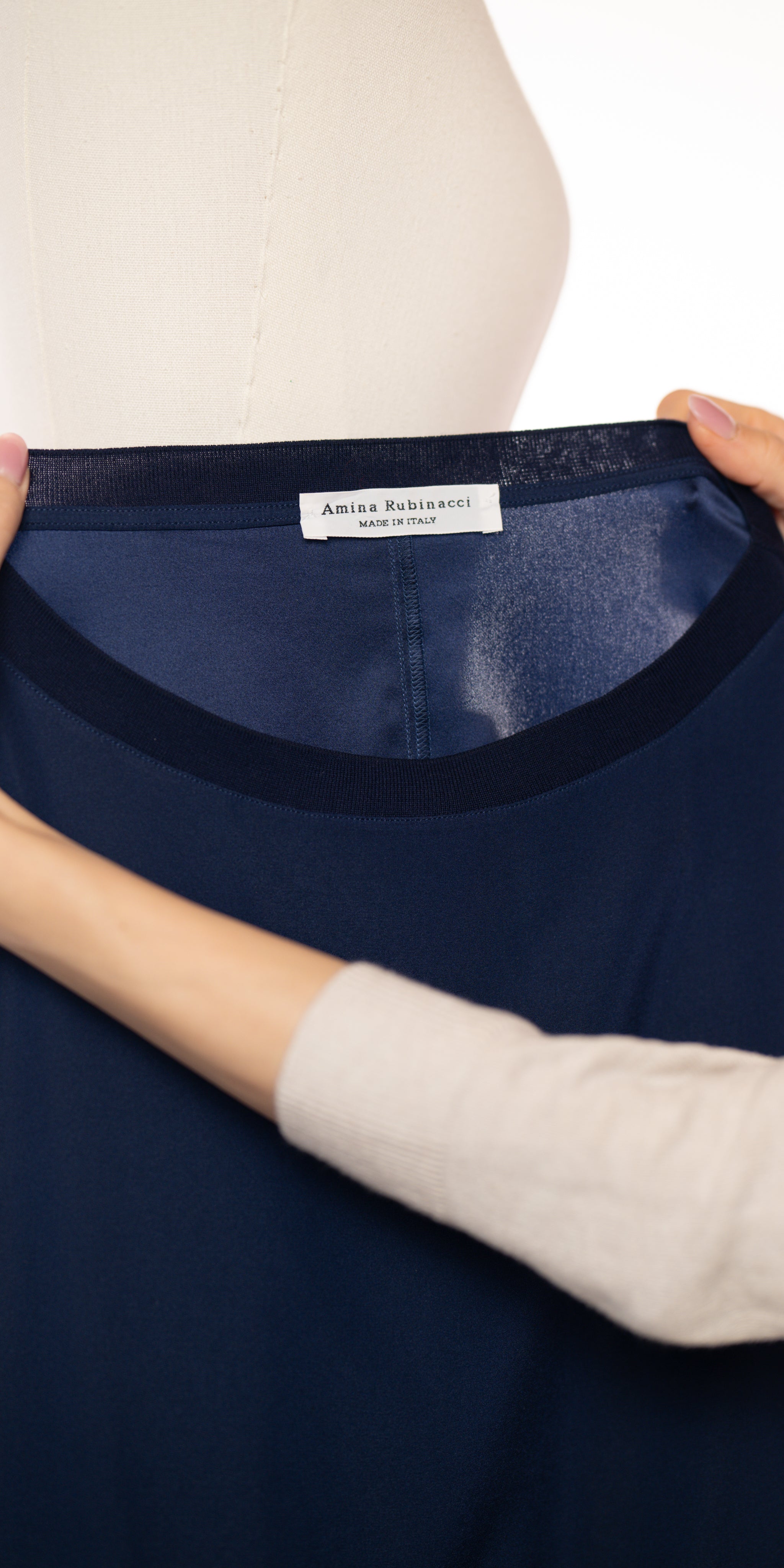 Tricou oversized luxury din matase naturala - Amina Rubinacci