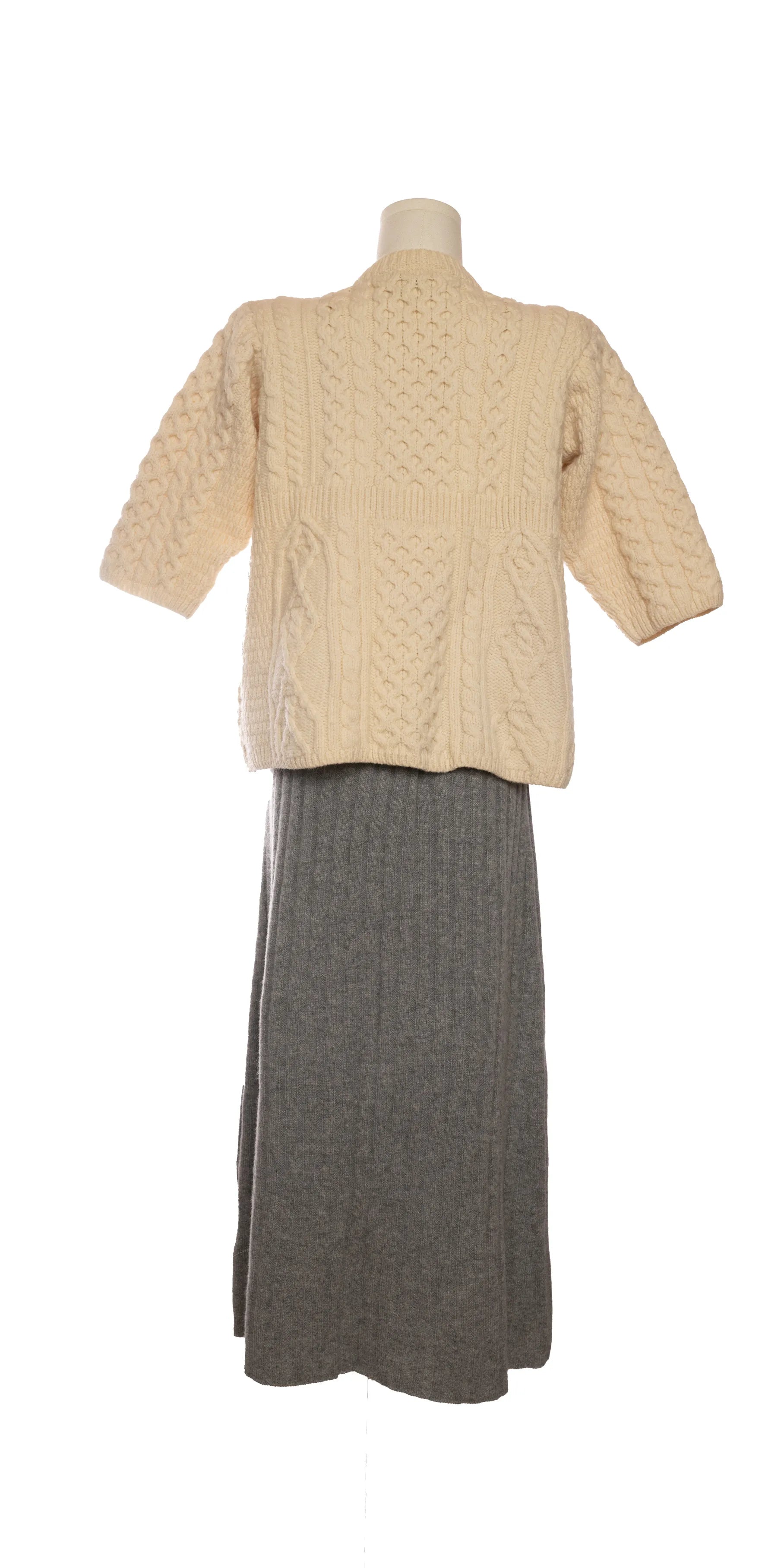 Cardigan din lana cu maneci 3/4