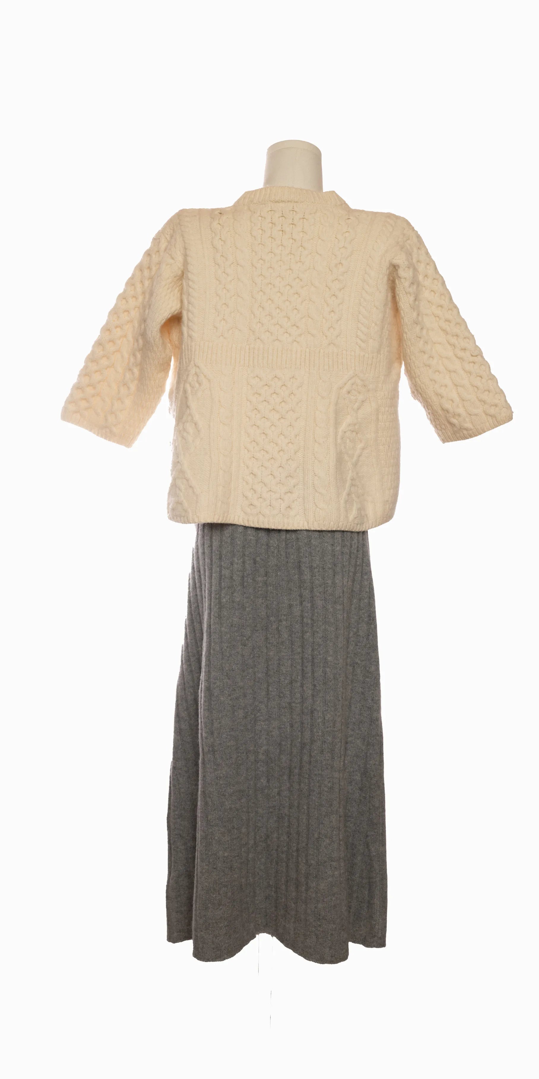 Cardigan din lana cu maneci 3/4