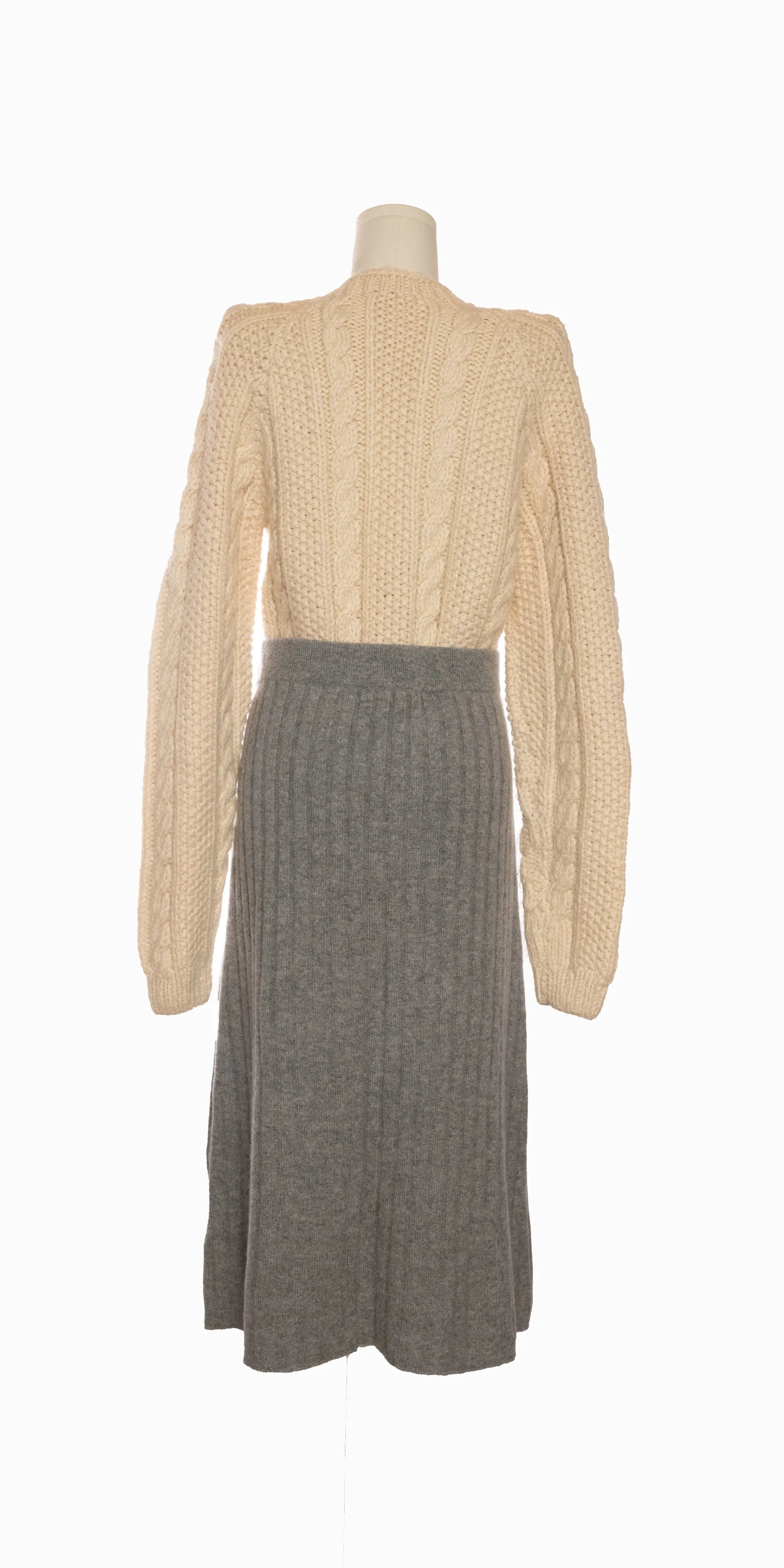 Pulover handmade din amestec de lana