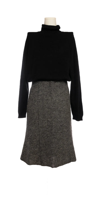 Fusta in clos din lana fiarta