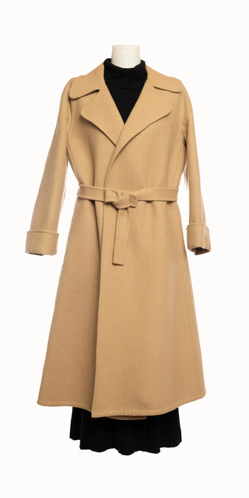 Palton din lana cu cordon