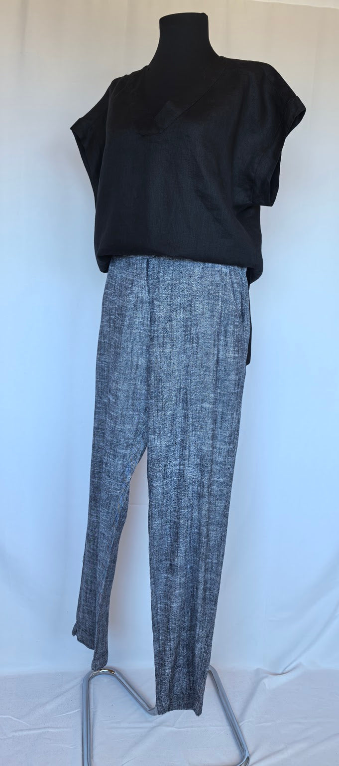 Pantaloni casual din blend de in Next
