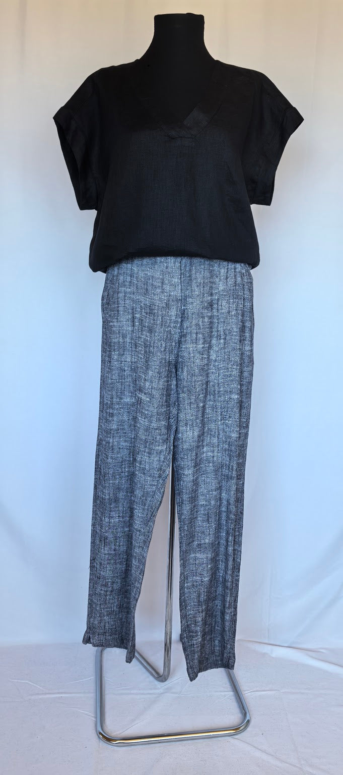Pantaloni casual din blend de in Next
