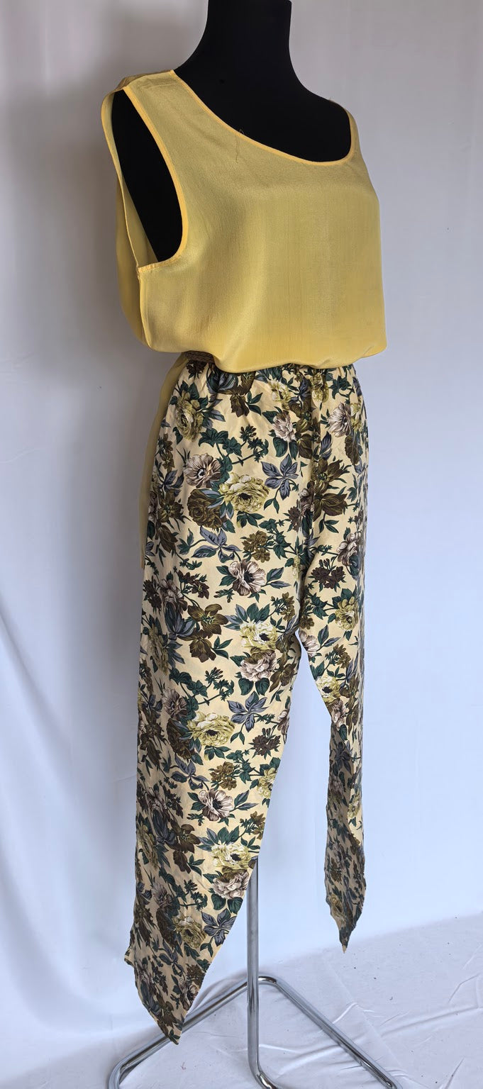 Pantaloni din matase cu imprimeu floral