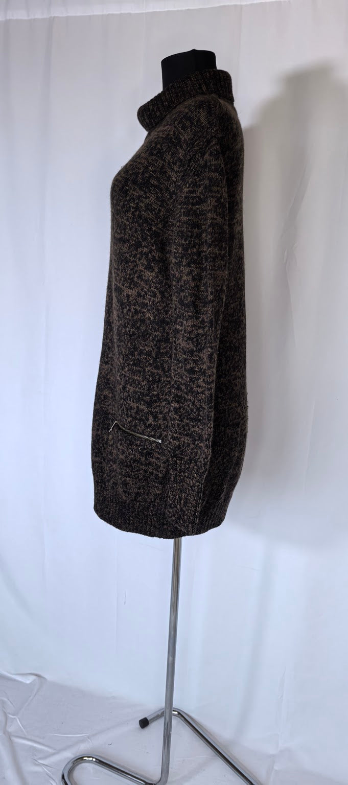 Pulover lung din lana Burberry Brit