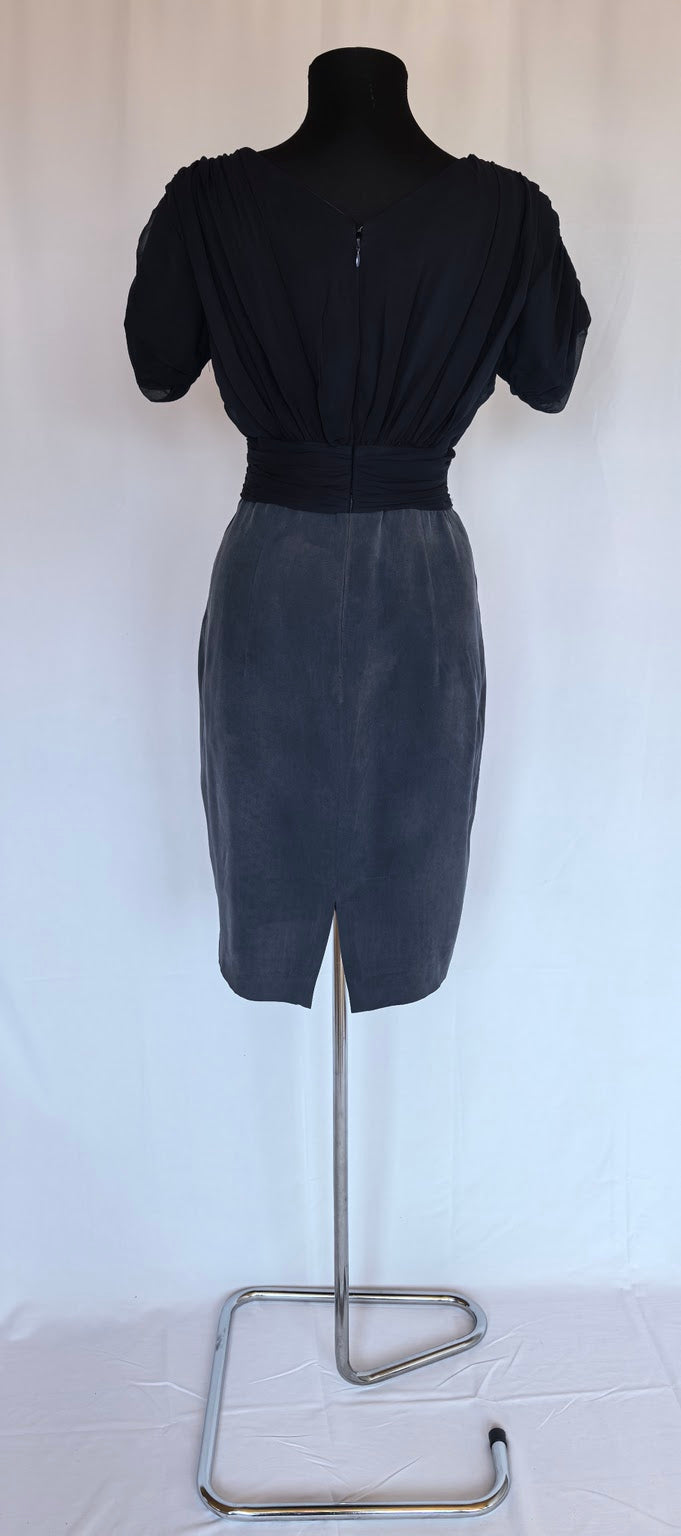 Rochie cu doua tipuri de matase