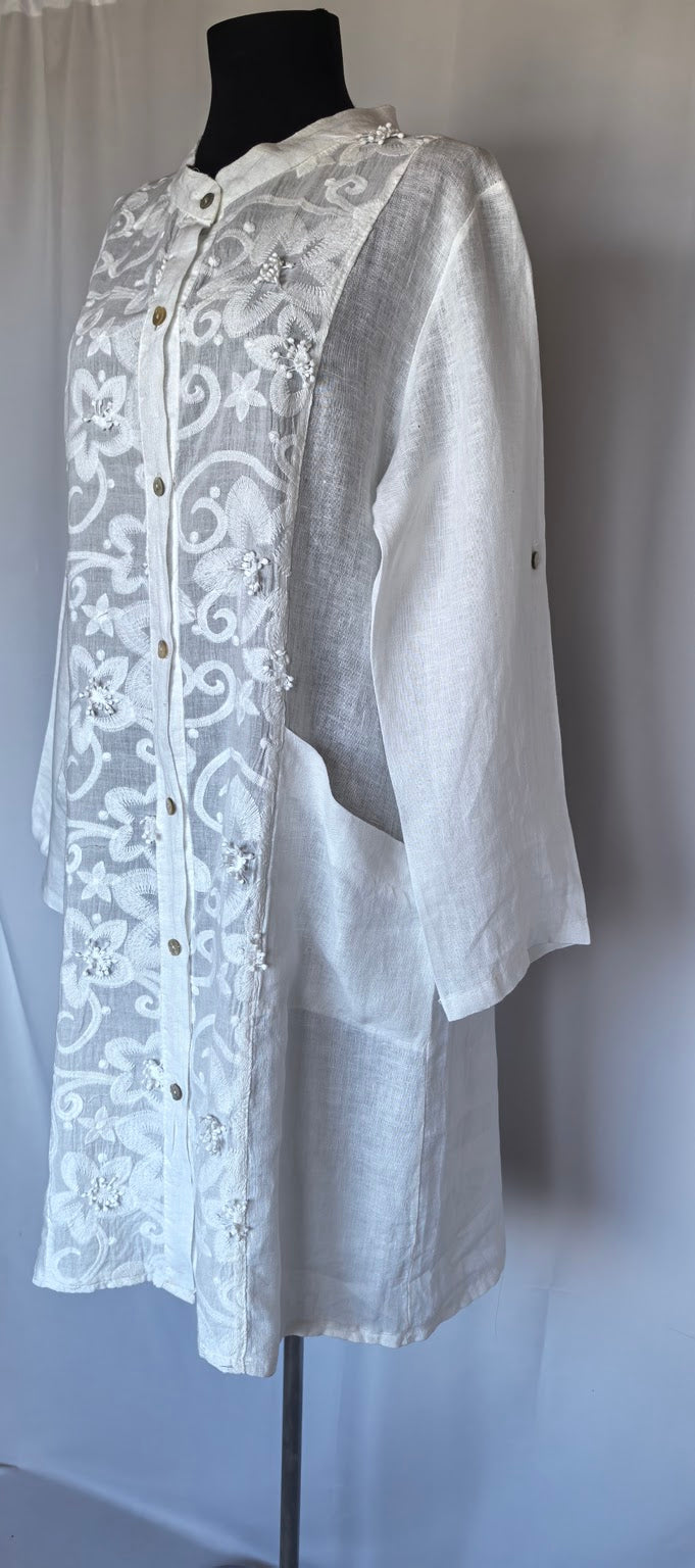 Rochie din in cu broderie