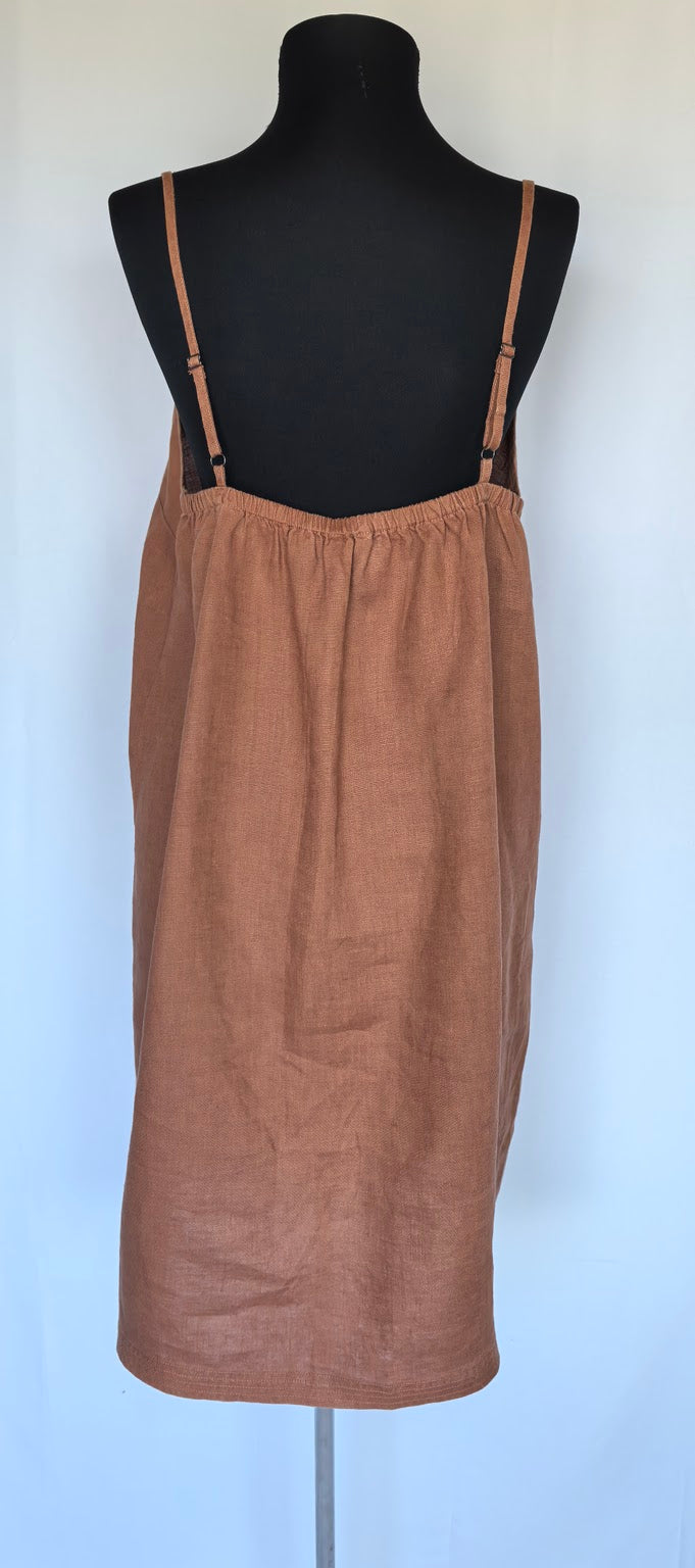 Rochie din in cu croi in A