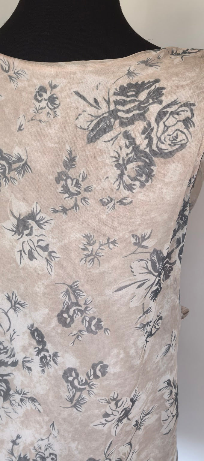 Top din voal de matase cu imprimeu floral